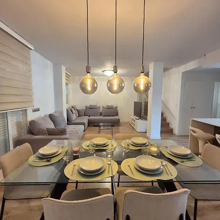 Happy Travel Torrequebrada Golf & Apartment *