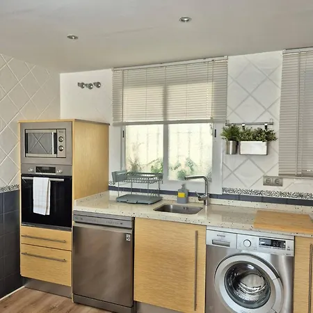 Happy Travel Torrequebrada Golf & Apartment *