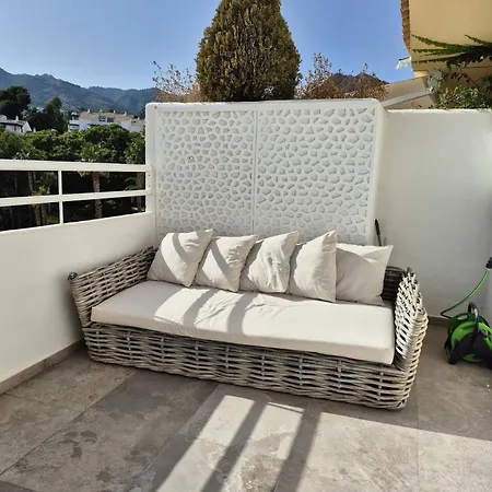 Happy Travel Torrequebrada Golf & Apartment